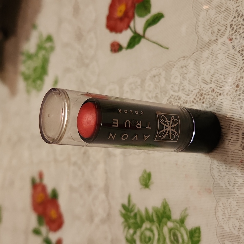 NWT AVON TRUE COLOR